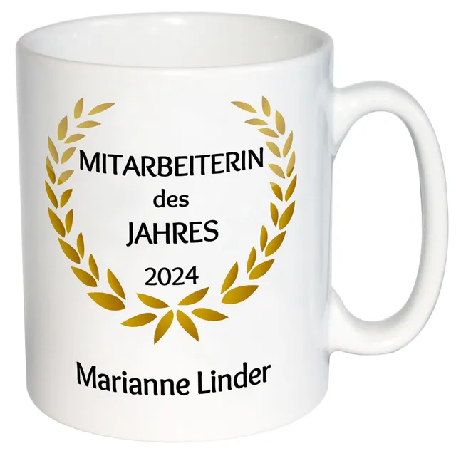 geschenke364-namens-tassen-mitarbeiterin-des-jahres-mit-name image 1