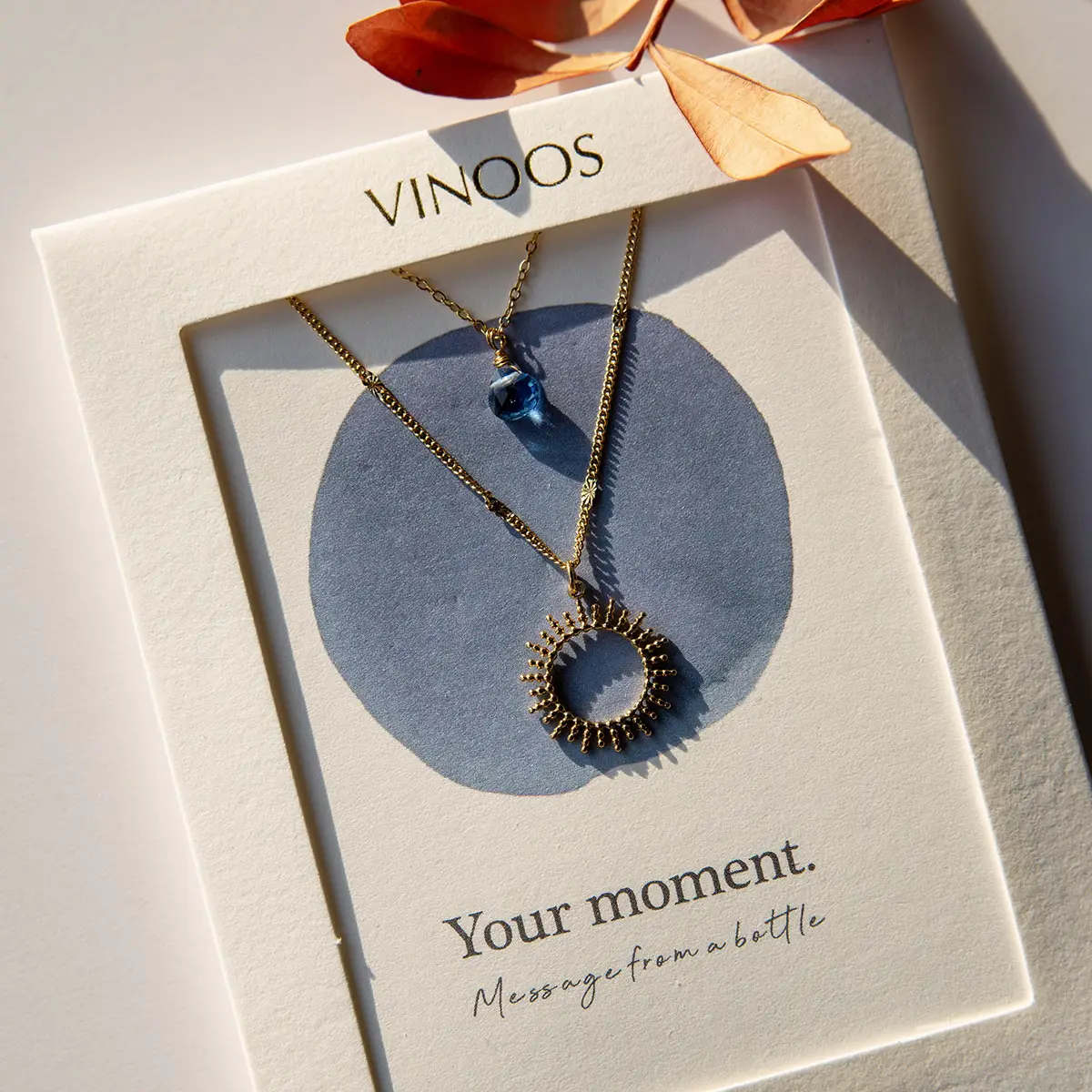 vinoos-colours-of-wine-zon-blauw-your-moment-sonnenkette-blau-doppelkette image 2