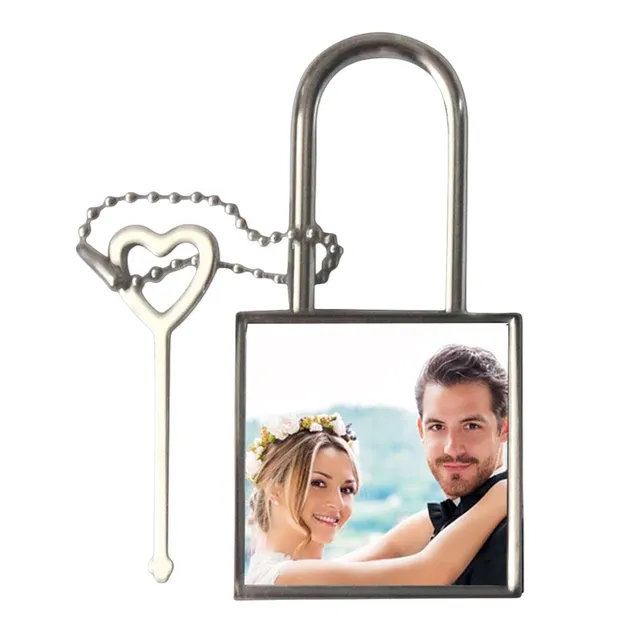 geschenke364-schloss-liebesschloss-quadrat-foto-silber-personalisiert image 1