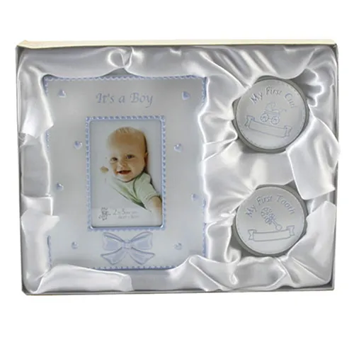 geschenke364-heimdeko-baby-geschenkbox-junge-foto-zahn-locke image 1