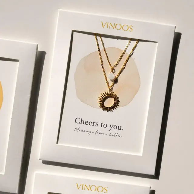 vinoos-colours-of-wine-kette-sonne-cr-me-cheers-to-you-beige image 1