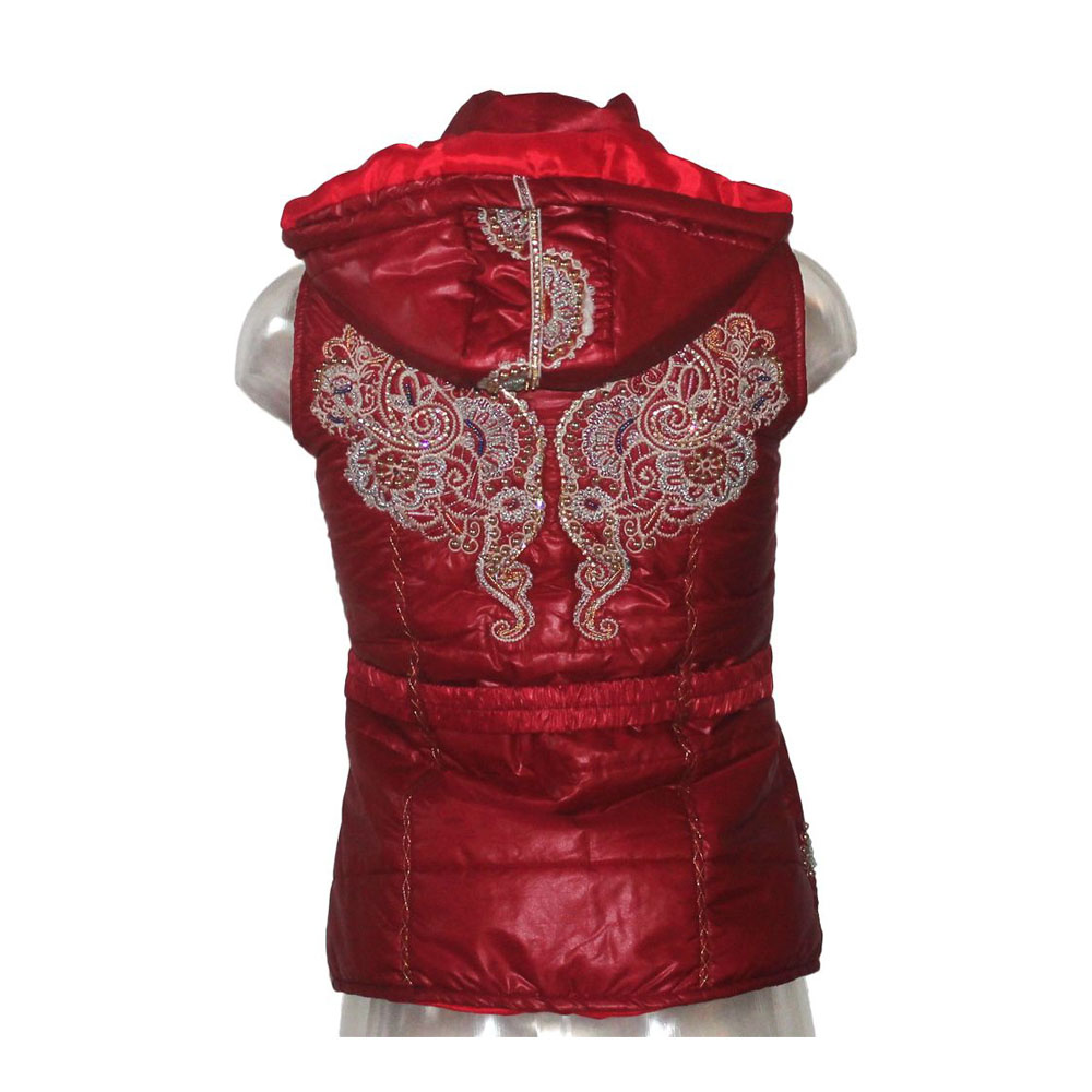 geschenke364-damenmode-weste-signet-3196-rot-kapuze-stickerei image 4