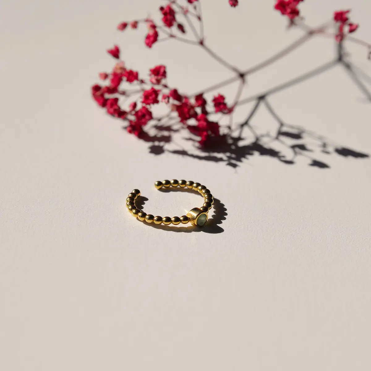 vinoos-colours-of-wine-ring-gold-gr-n-goldring-gr-ner-stein-gleichgewicht image 4