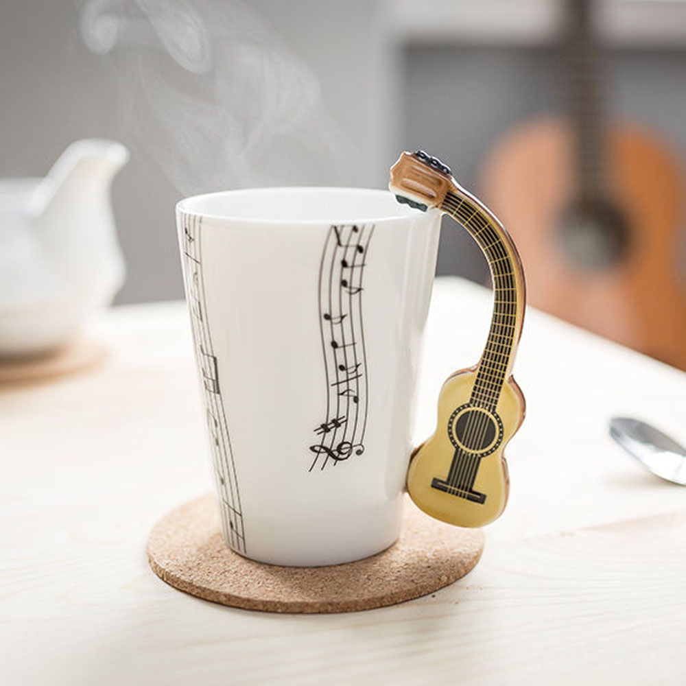 geschenke364-heimdeko-musik-becher-gitarre-porzellan-250-ml image 1