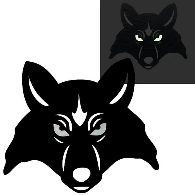 geschenke364-wolf-wandtattoo-leuchtende-augen-28x30-cm image 1