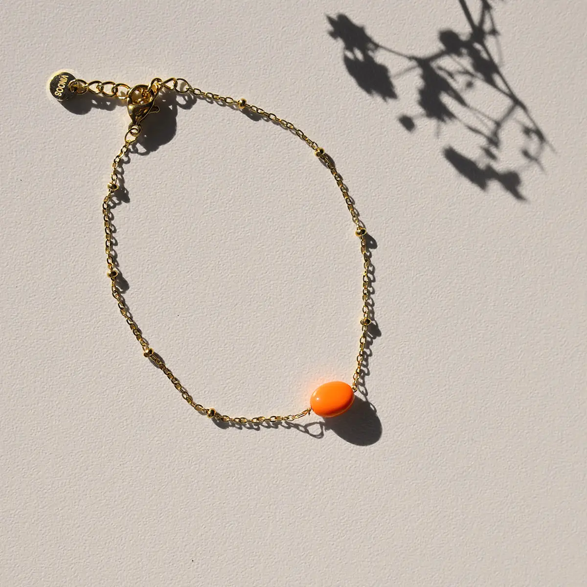 vinoos-colours-of-wine-armband-orange-you-are-golden image 1